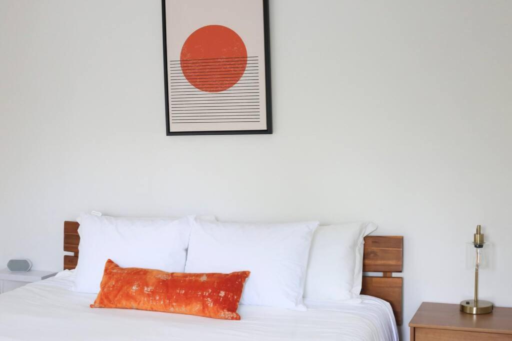 Sanctuary Gainesville Bright 2 Bedroom King Condo Buitenkant foto