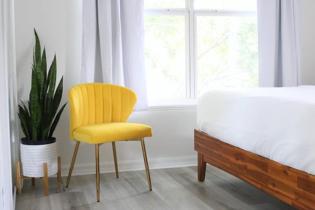 Sanctuary Gainesville Bright 2 Bedroom King Condo Buitenkant foto