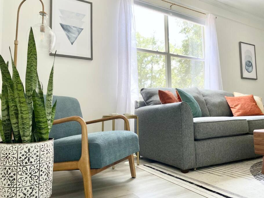 Sanctuary Gainesville Bright 2 Bedroom King Condo Buitenkant foto